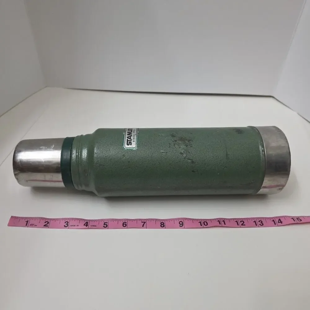 Stanley Classic 1 Quart Vacuum Bottle Thermos Green Vintage w/ Cup & Handle
